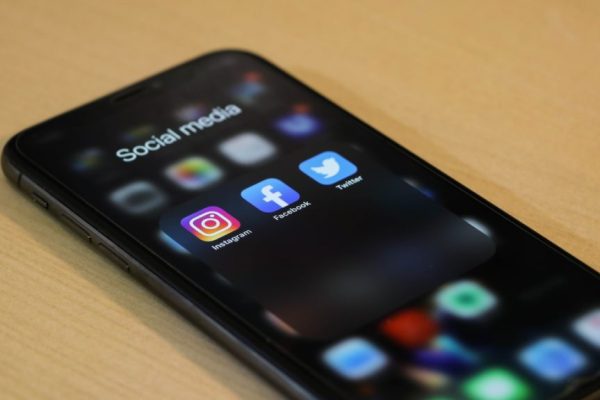 darmowych aplikacji mobilnych do obróbki wideo i zdjęć pod social media